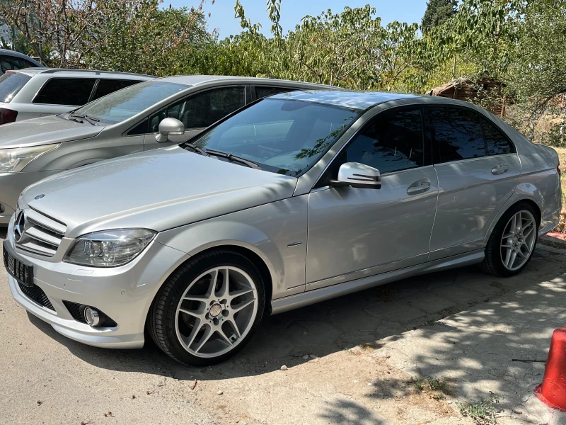 Mercedes-Benz C 220 AMG packet Avantgarde Navi , снимка 2 - Автомобили и джипове - 47113938