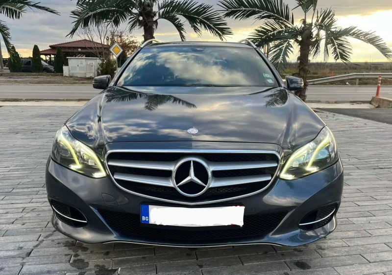 Mercedes-Benz E 350 4MATIC* Камера* Bluetec , снимка 2 - Автомобили и джипове - 48080741