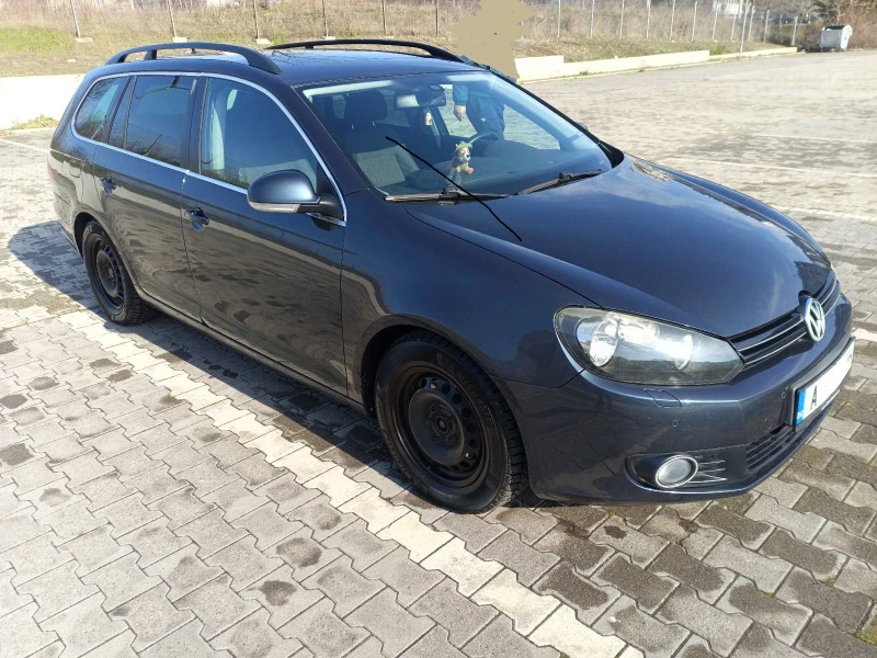 VW Golf 1.6 комби, снимка 2 - Автомобили и джипове - 48883234