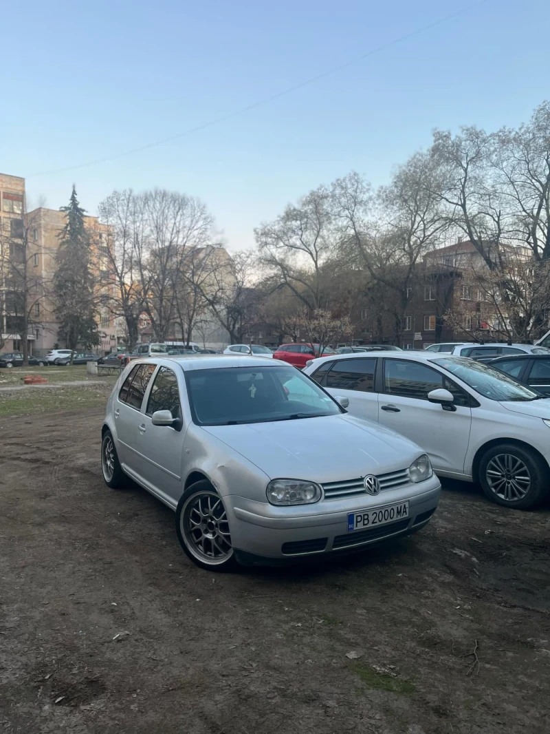 VW Golf 1.9 TDI, снимка 1 - Автомобили и джипове - 49469959