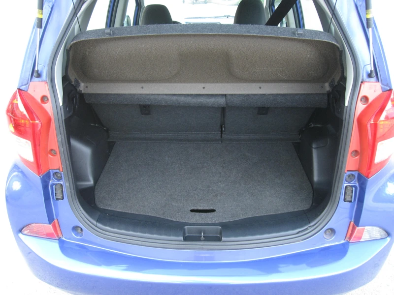 Toyota Verso S Автомат, 1, 4D4D, снимка 5 - Автомобили и джипове - 51184125