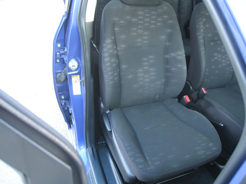 Toyota Verso S Автомат, 1, 4D4D, снимка 10 - Автомобили и джипове - 51184125