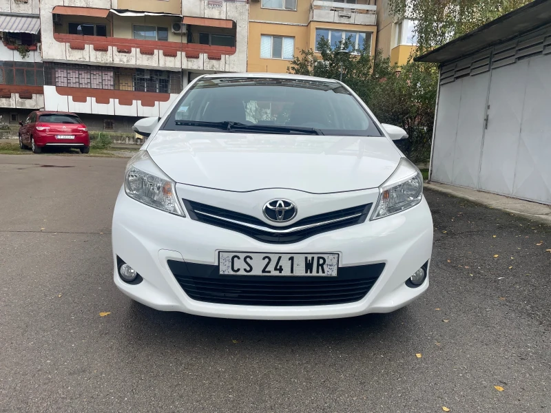 Toyota Yaris 1.4 D4D 90кс, снимка 9 - Автомобили и джипове - 52170804