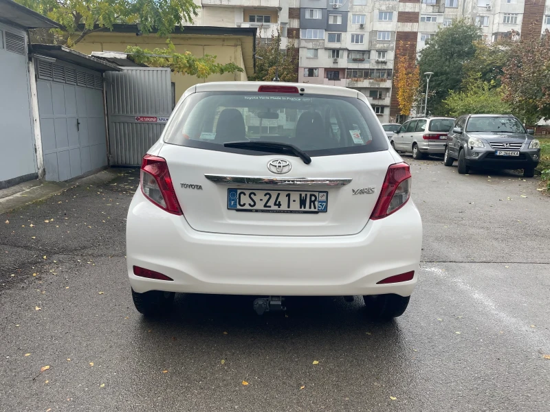 Toyota Yaris 1.4 D4D 90кс, снимка 5 - Автомобили и джипове - 52170804