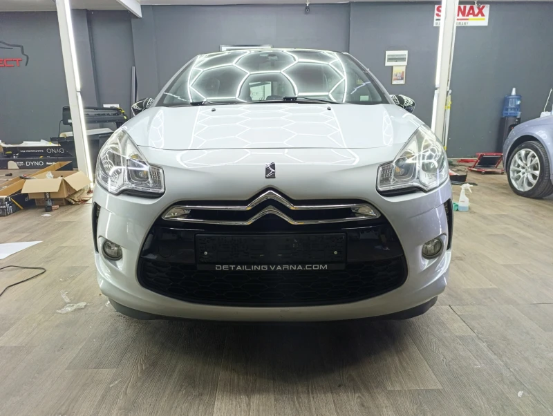 DS DS 3 1.4 VTi Chic, снимка 2 - Автомобили и джипове - 52853836