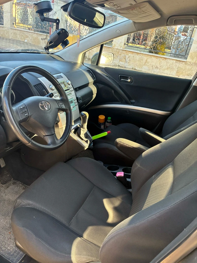 Toyota Corolla verso, снимка 4 - Автомобили и джипове - 53192382