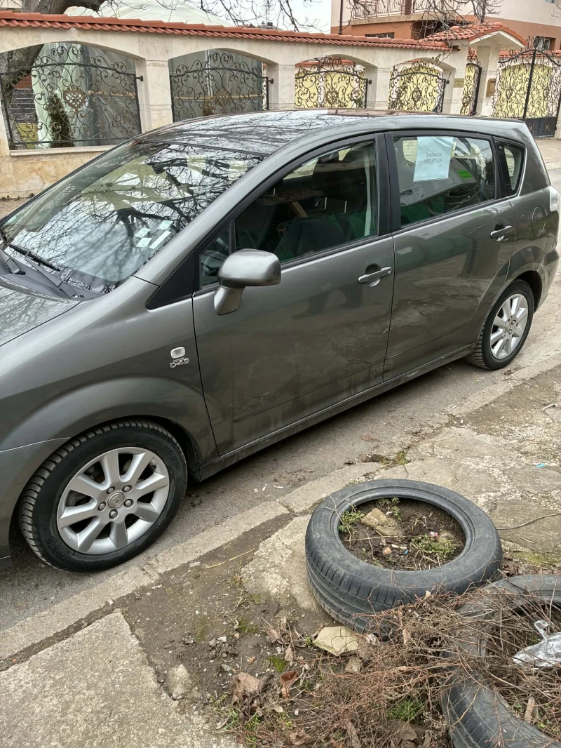 Toyota Corolla verso, снимка 2 - Автомобили и джипове - 53192382