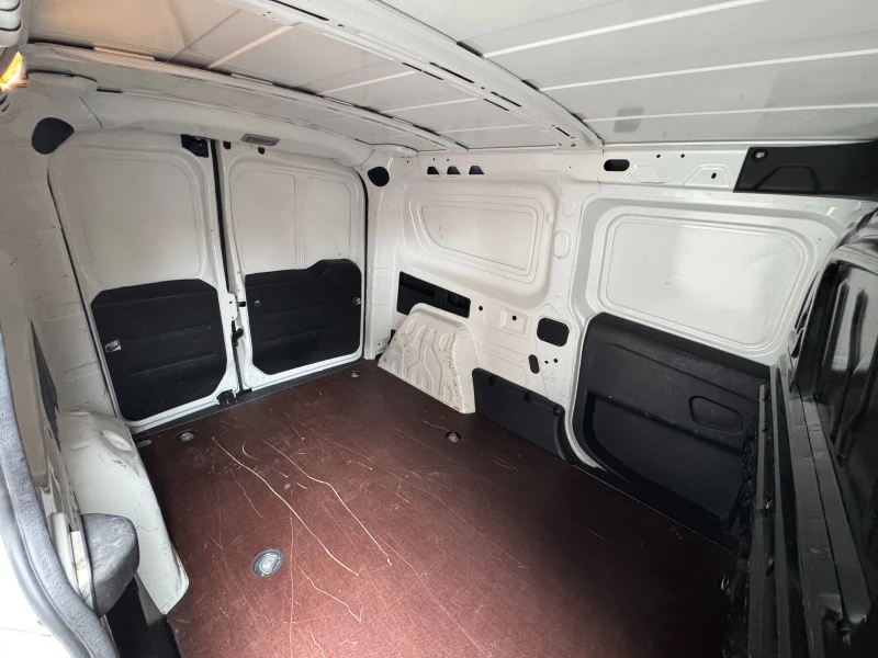 Fiat Doblo 1.4T Бензин/Метан НОВ ВНОС, снимка 12 - Автомобили и джипове - 53399510