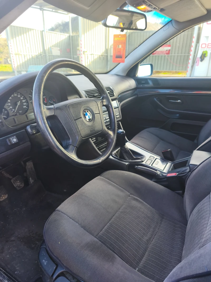 BMW 520 Е39, снимка 10 - Автомобили и джипове - 53538500