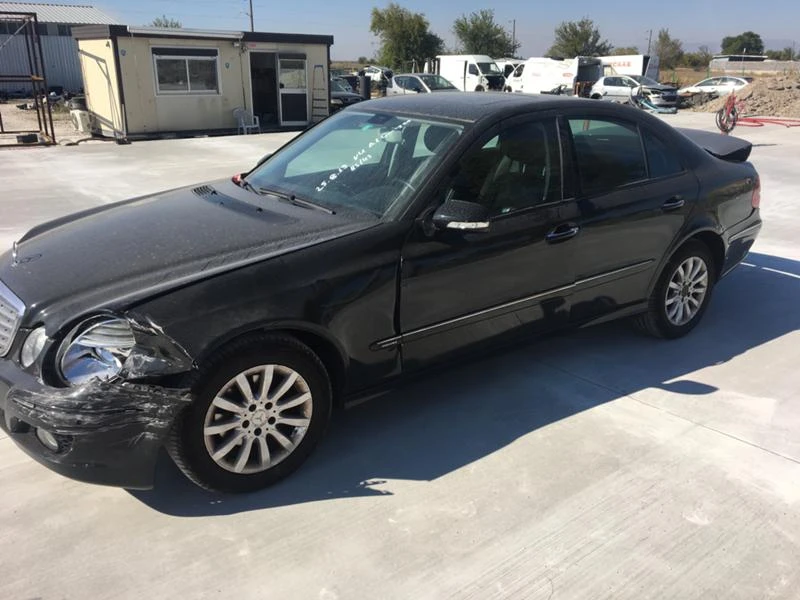 Mercedes-Benz E 320 E-280/320, снимка 3 - Автомобили и джипове - 26771765