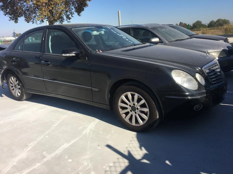 Mercedes-Benz E 320 E-280/320, снимка 2 - Автомобили и джипове - 26771765