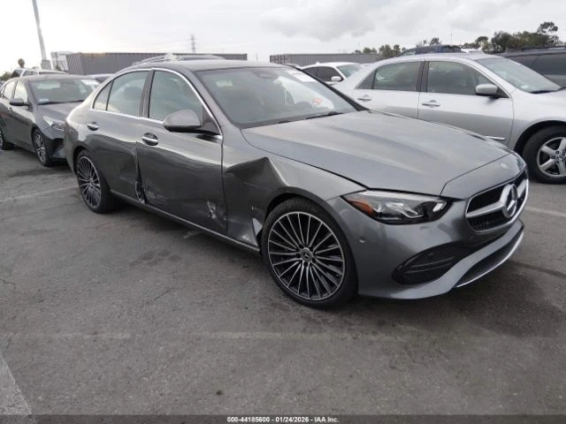 Mercedes-Benz C 300  - изображение 3