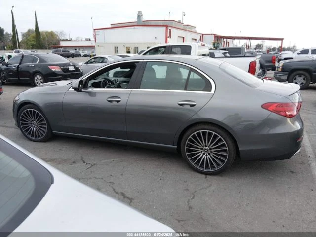 Mercedes-Benz C 300, снимка 14 - Автомобили и джипове - 53277512