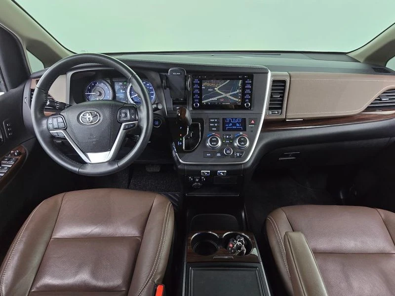 Toyota Sienna 3.5 2GR Automatic КРАЙНА ЦЕНА: 24132 EUR, снимка 7 - Автомобили и джипове - 55966880