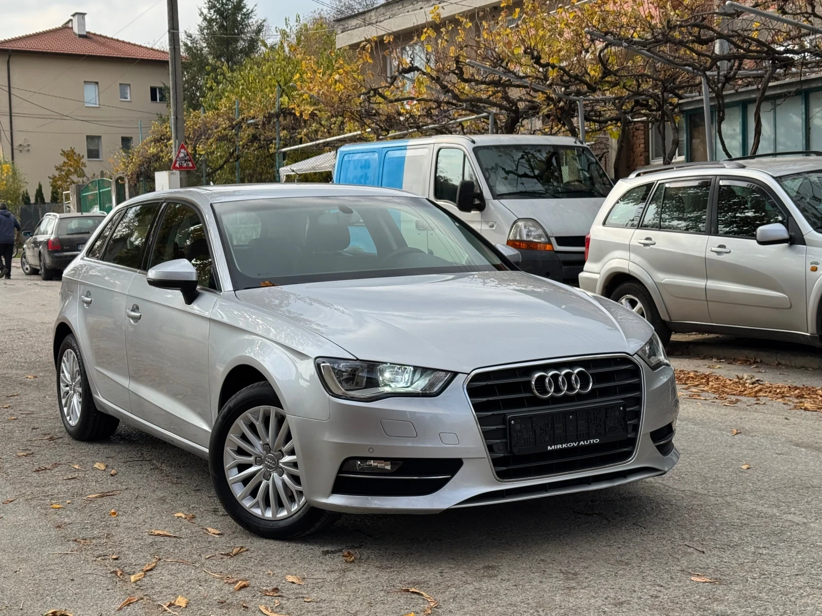 Audi A3 AMBIENTE-NEW-NAVI-KAMERA-KOJA-LED-FULL-TOP - изображение 2