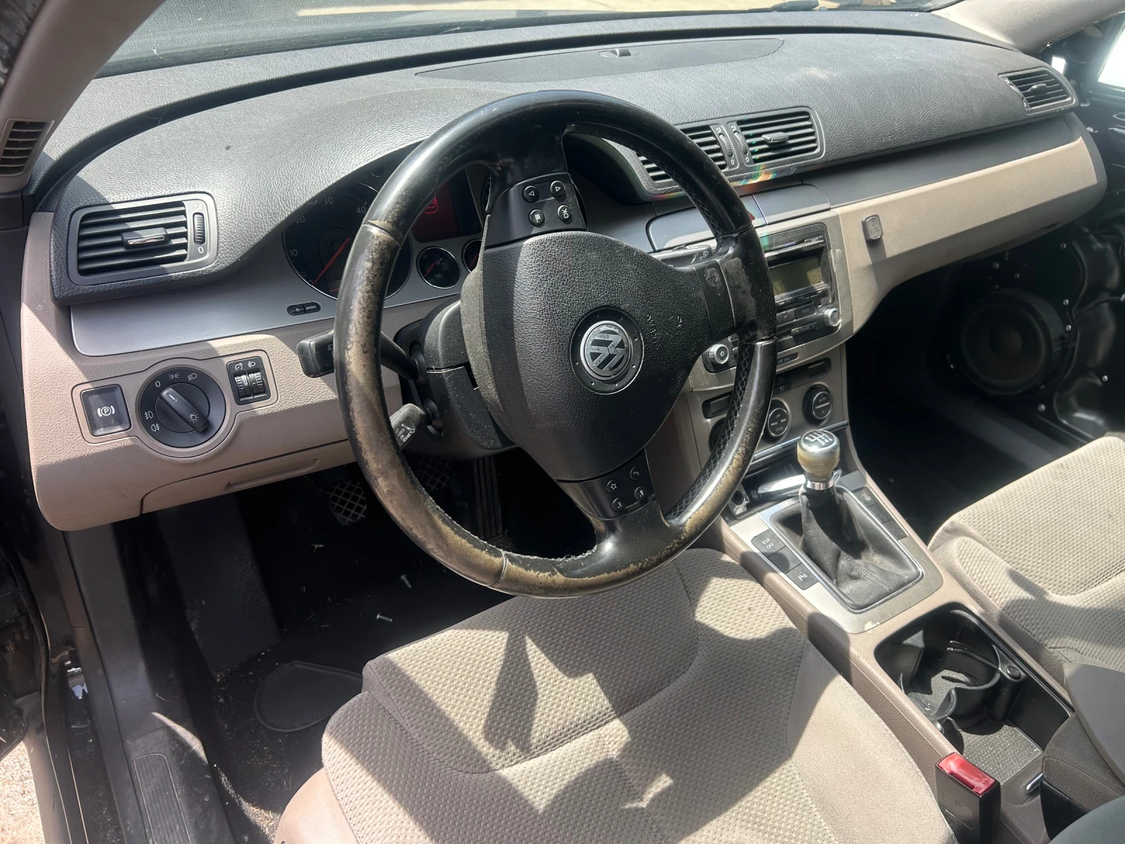 VW Passat 2.0 TDI - изображение 8