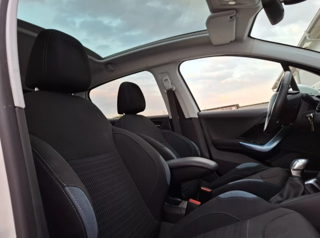 Peugeot 208  - изображение 7
