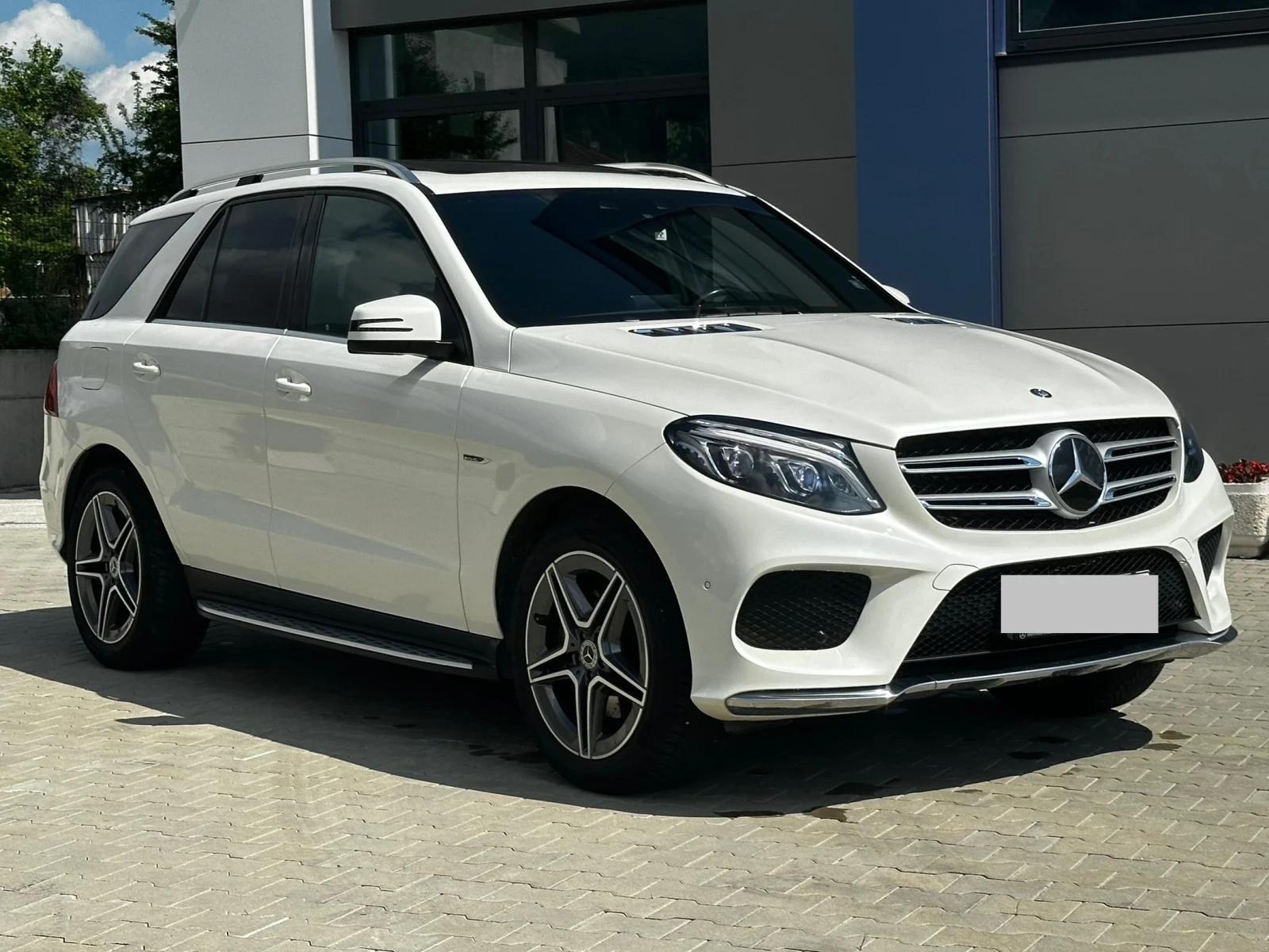 Mercedes-Benz GLE 350 AMG PACKAGE* 9G-Tronik* Обслужен* Немска! - изображение 2