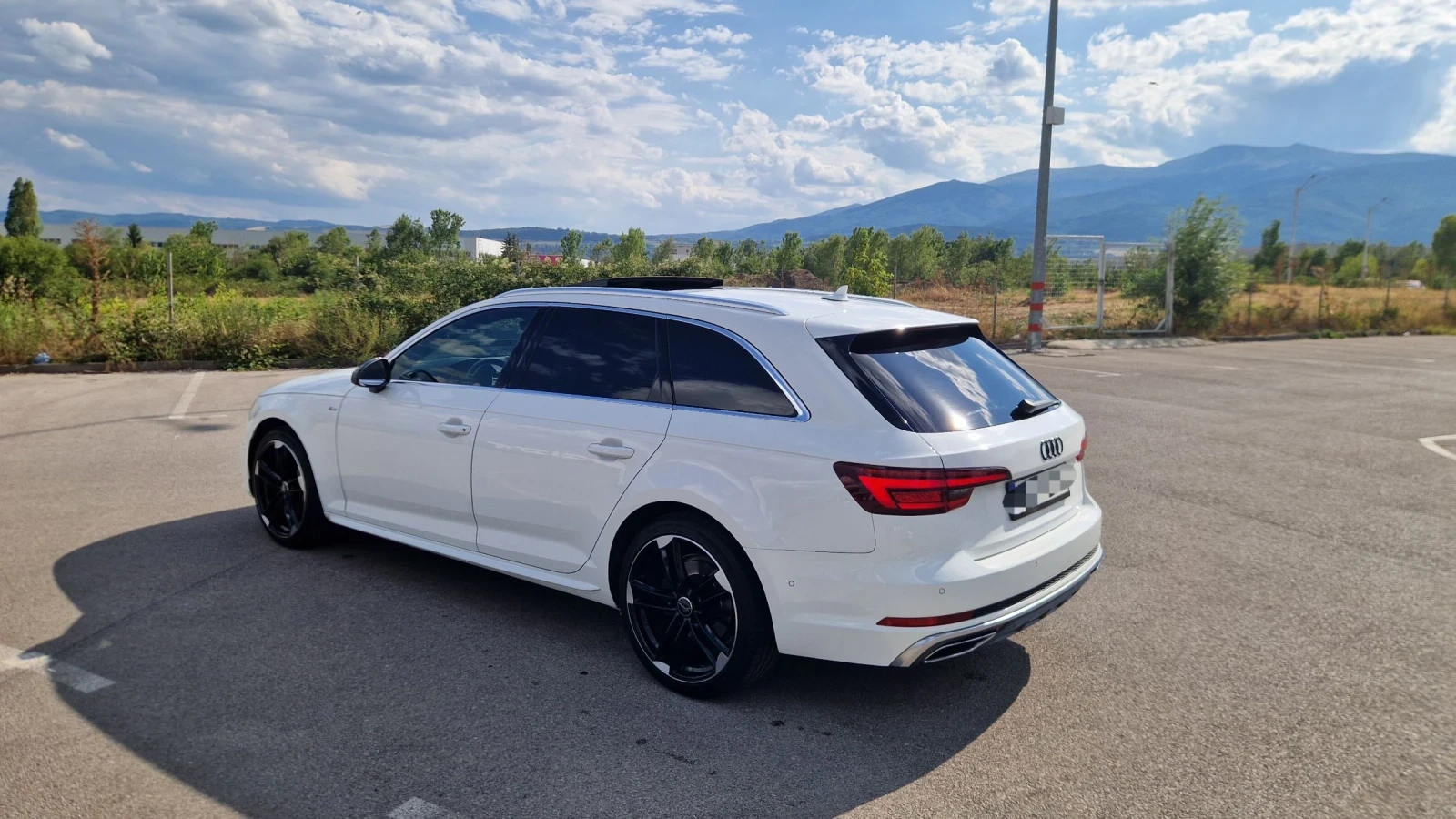 Audi A4 2.0TDI 190 S-line Matrix Facelift - изображение 7
