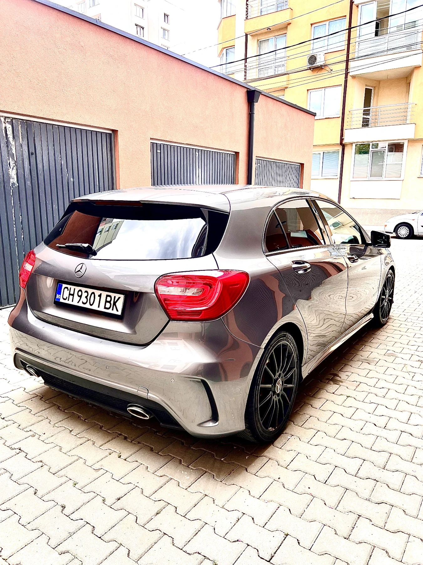 Mercedes-Benz A 180 AMG - изображение 6