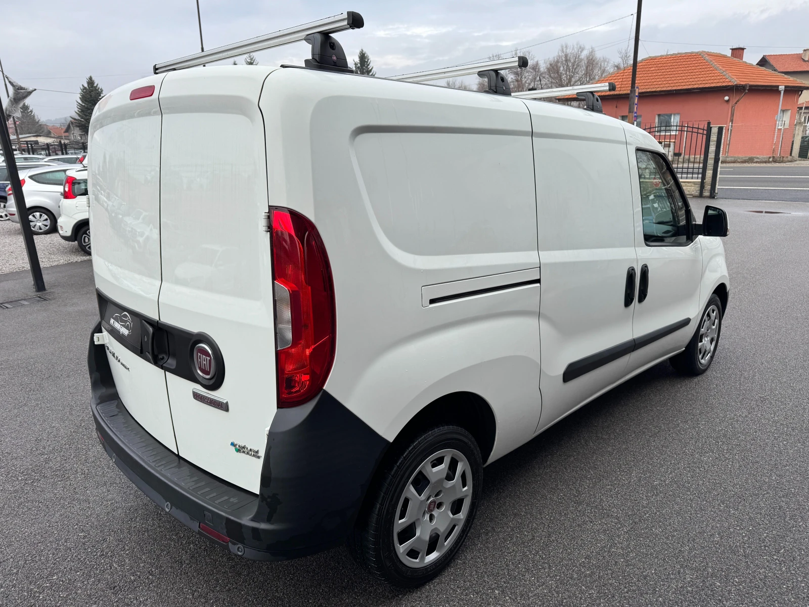 Fiat Doblo 1.4T Бензин/Метан НОВ ВНОС - изображение 4