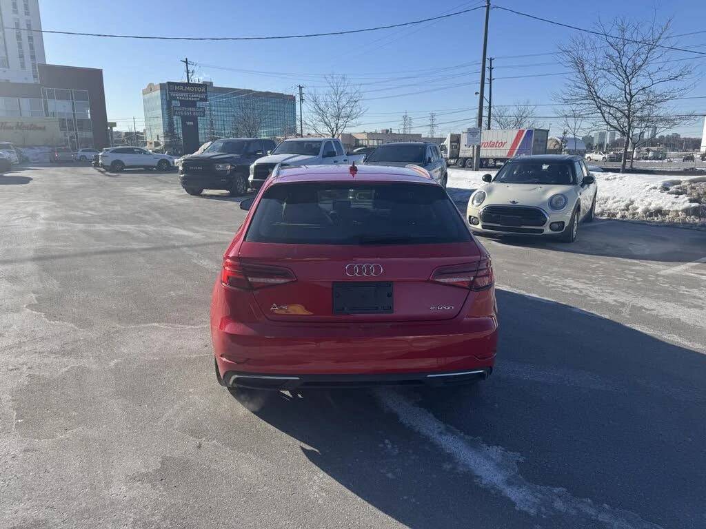 Audi A3 1.4T Prestige FWD АвтоКредит  (ЦЕНА ДО БГ) - изображение 6