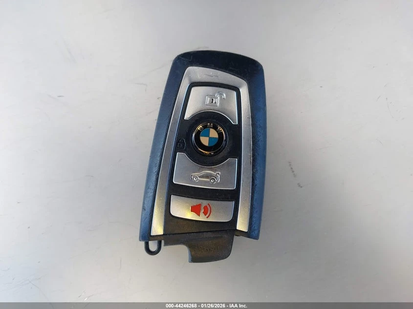 BMW M4 * M4 CS* , снимка 10 - Автомобили и джипове - 53996537