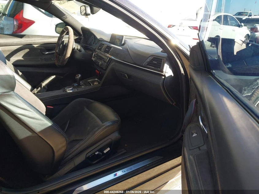 BMW M4 * M4 CS* , снимка 5 - Автомобили и джипове - 53996537