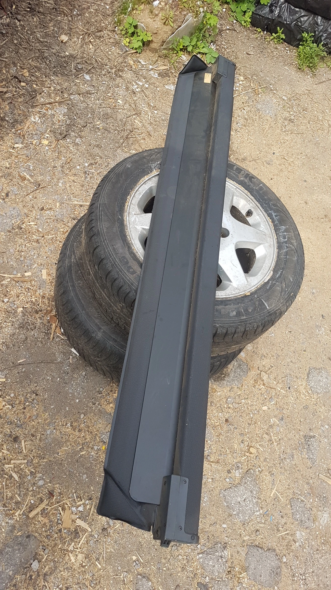 Audi A6 2.5TDI -C 5 Щора за багажник, снимка 3 - Автомобили и джипове - 54202485