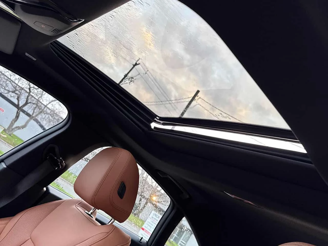 BMW i4 eDrive35/CARFAX/ПАНОРАМА, снимка 11 - Автомобили и джипове - 54223350