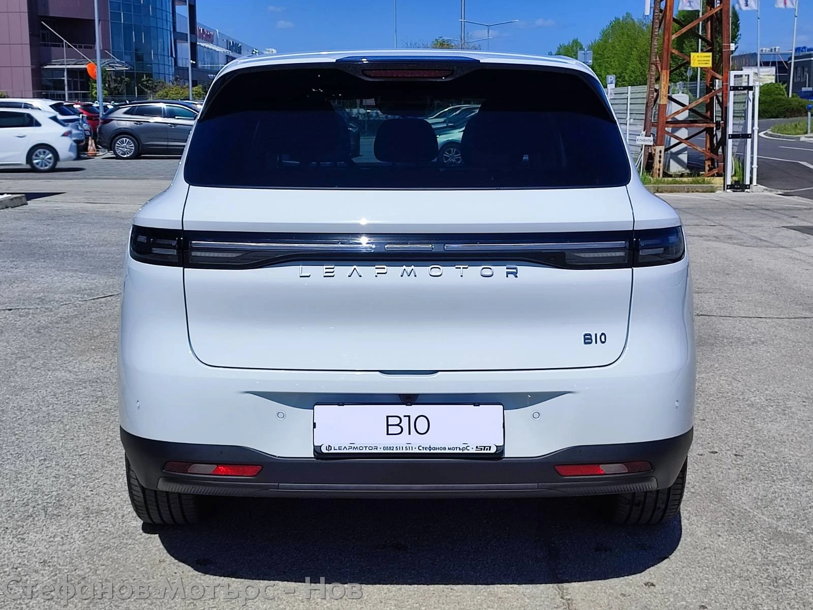 Leapmotor B10 Design BEV 160kW/217hp) 67.1kWh, снимка 7 - Автомобили и джипове - 54339491