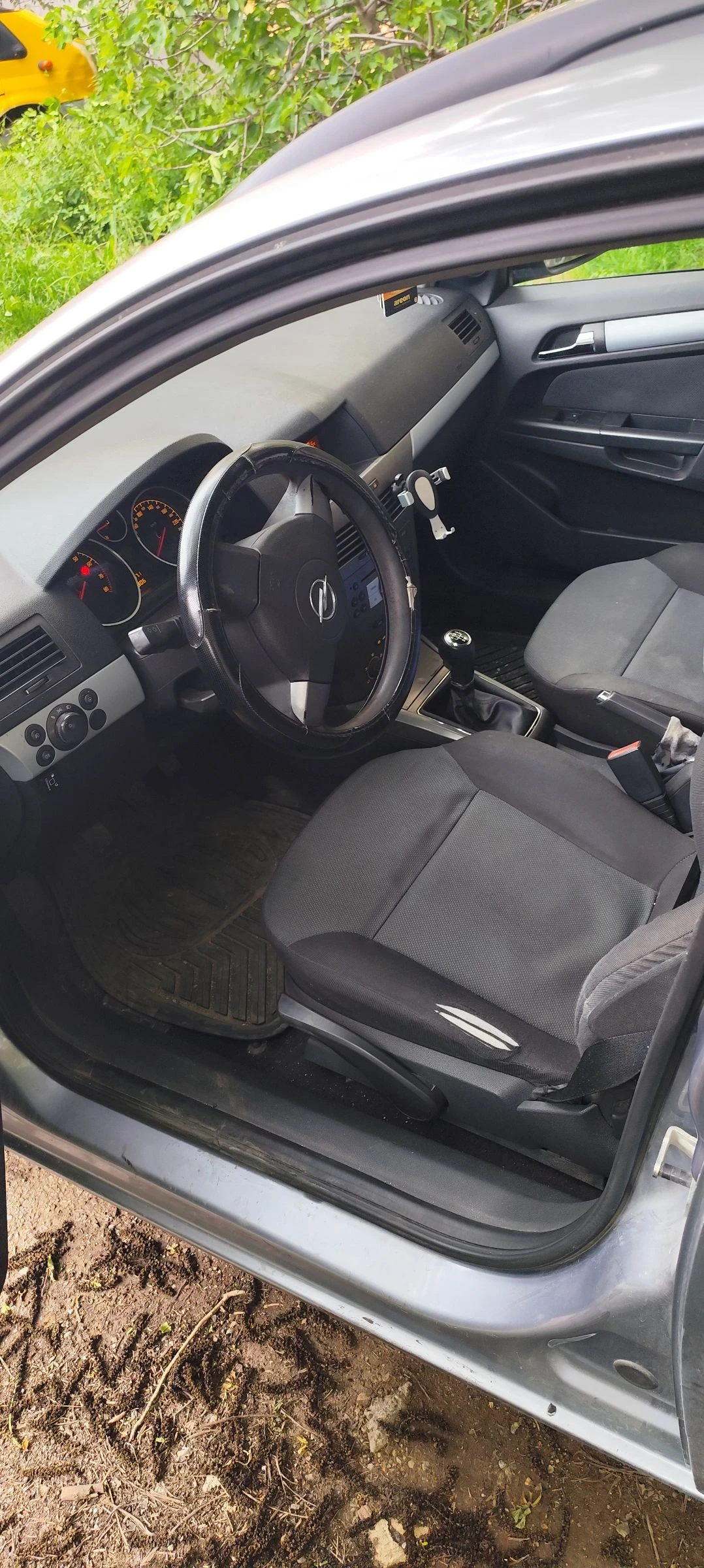 Opel Astra H, снимка 5 - Автомобили и джипове - 54487223