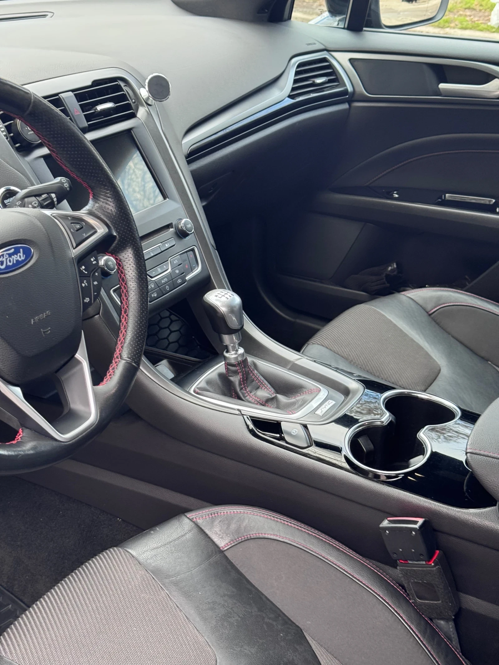 Ford Mondeo 2.0 TDCI ST Line, снимка 9 - Автомобили и джипове - 55177293