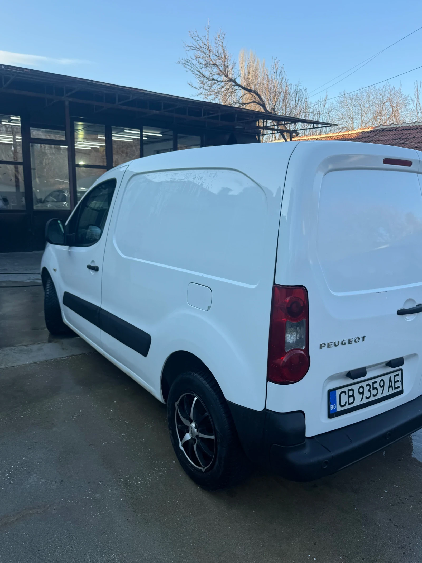 Peugeot Partner 1.6 HDI ХЛАДИЛНА, снимка 4 - Автомобили и джипове - 56069882