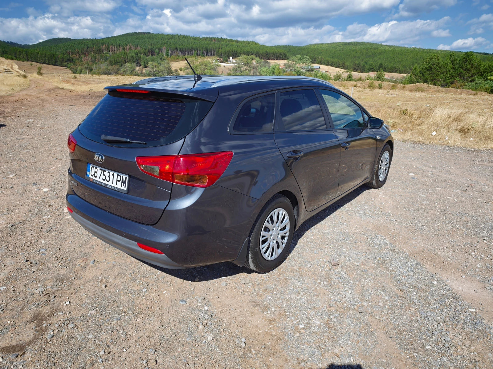 Kia Ceed 1.4 CVVT 100 кс, снимка 4 - Автомобили и джипове - 56198094