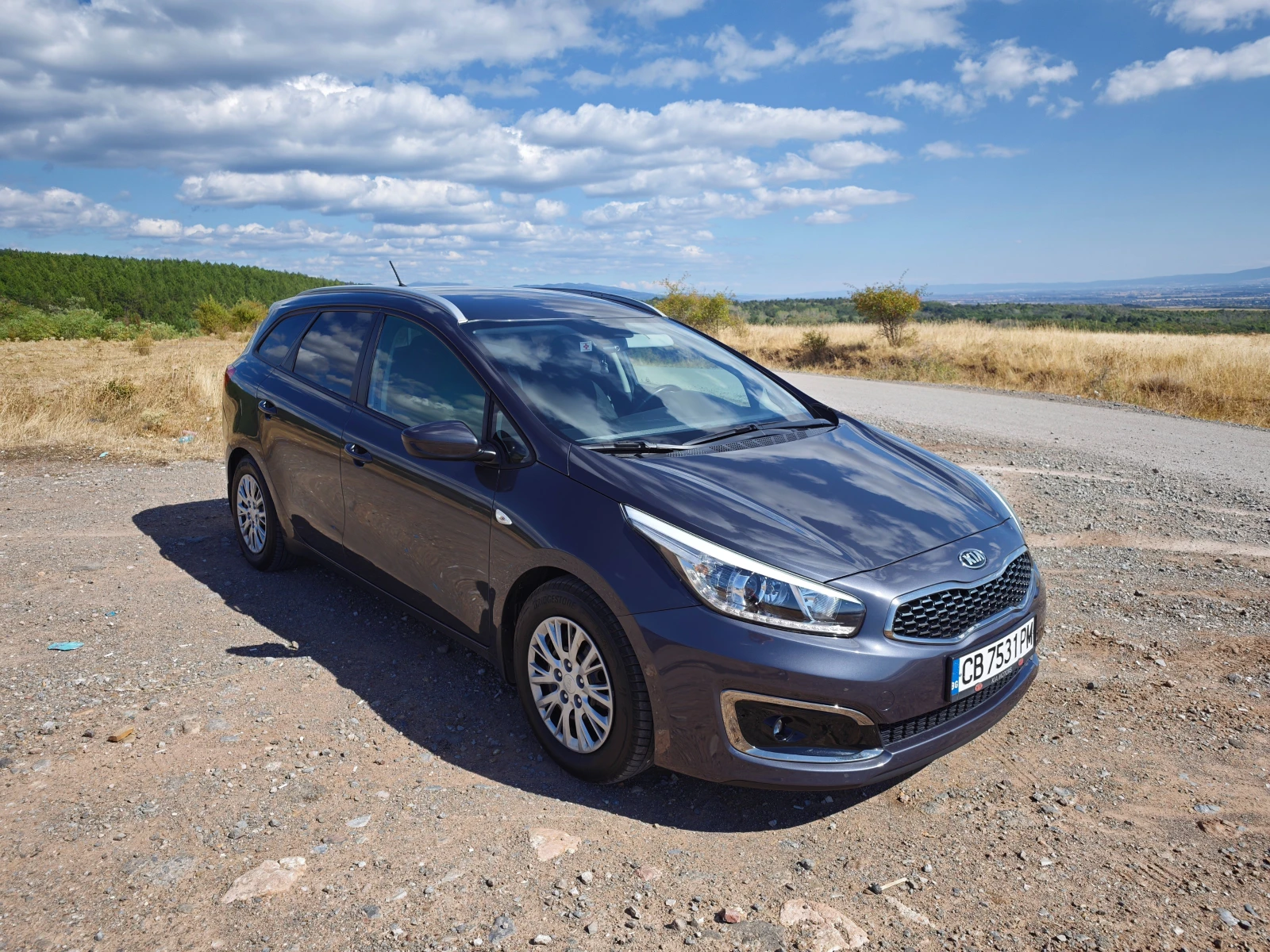 Kia Ceed 1.4 CVVT 100 кс, снимка 3 - Автомобили и джипове - 56198094