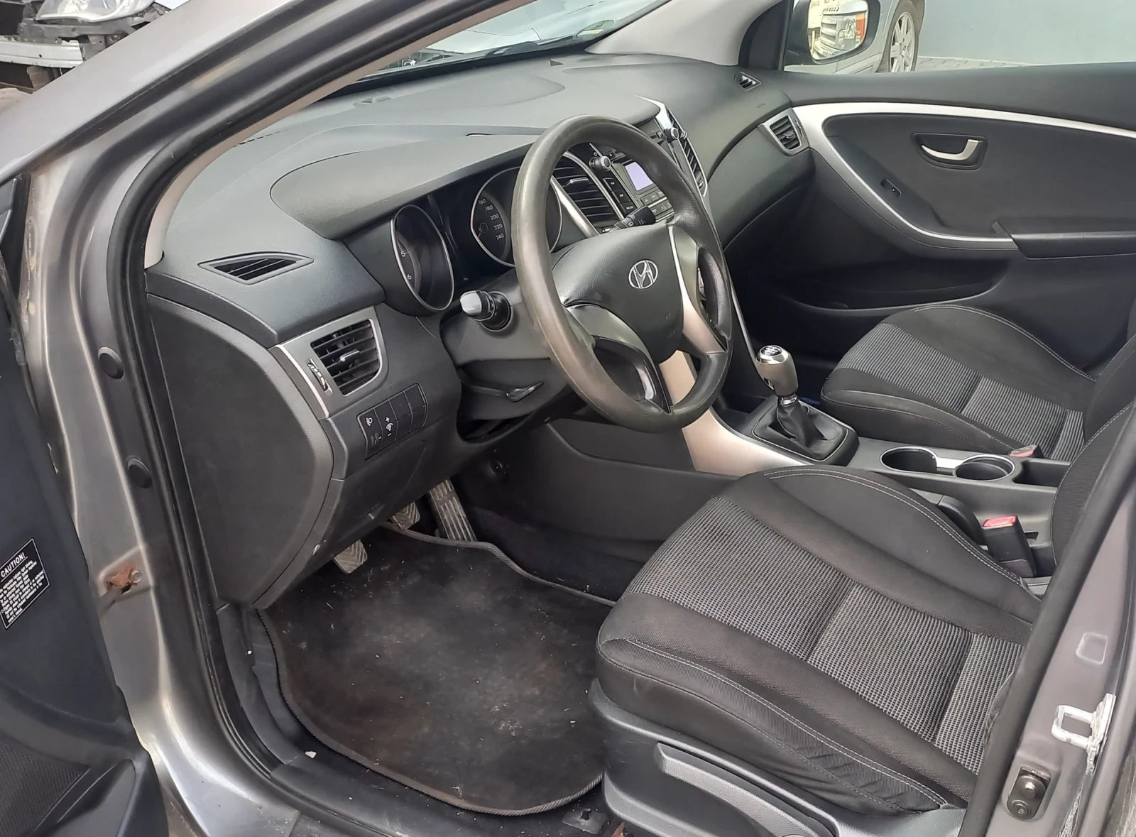 Hyundai I30, снимка 10 - Автомобили и джипове - 56601182