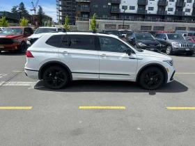 VW Tiguan Comfortline R Line Black Edition/CARFAX/АВТОКРЕДИТ, снимка 12