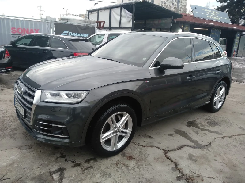 Audi Q5 TDI S-line x3 / ACC /matrix /, снимка 2 - Автомобили и джипове - 49214112