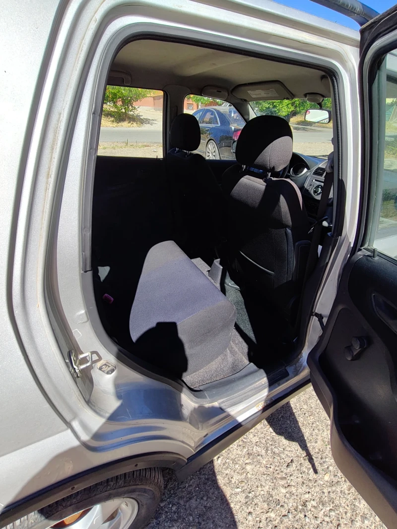 Suzuki Ignis, снимка 8 - Автомобили и джипове - 52398570