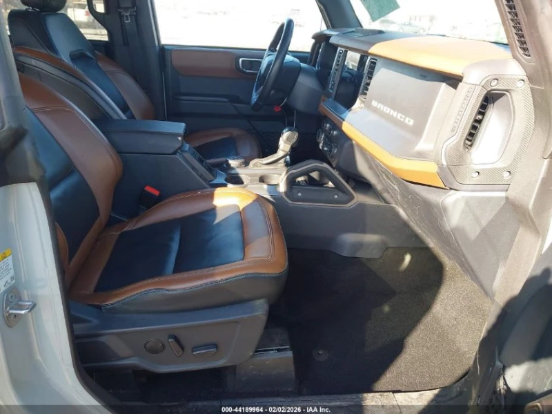 Ford Bronco 2.7l Outer Banks, снимка 5 - Автомобили и джипове - 53577486