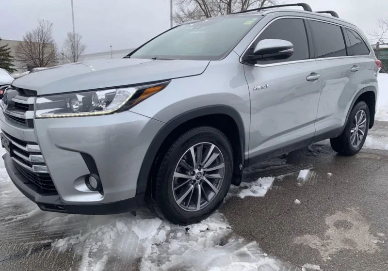 Toyota Highlander Hybrid | AWD | 8 Места | Сервизна история | , снимка 2 - Автомобили и джипове - 53587684