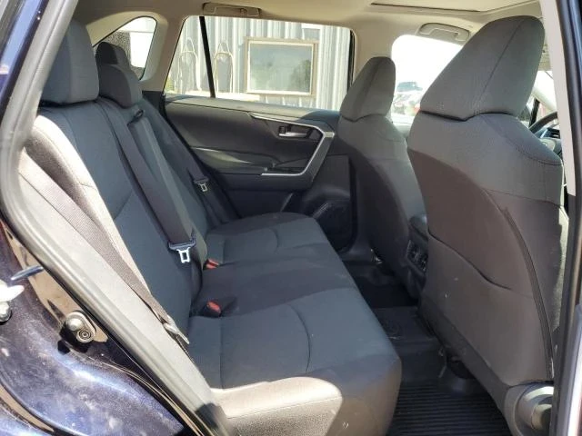 Toyota Rav4, снимка 10 - Автомобили и джипове - 48769733