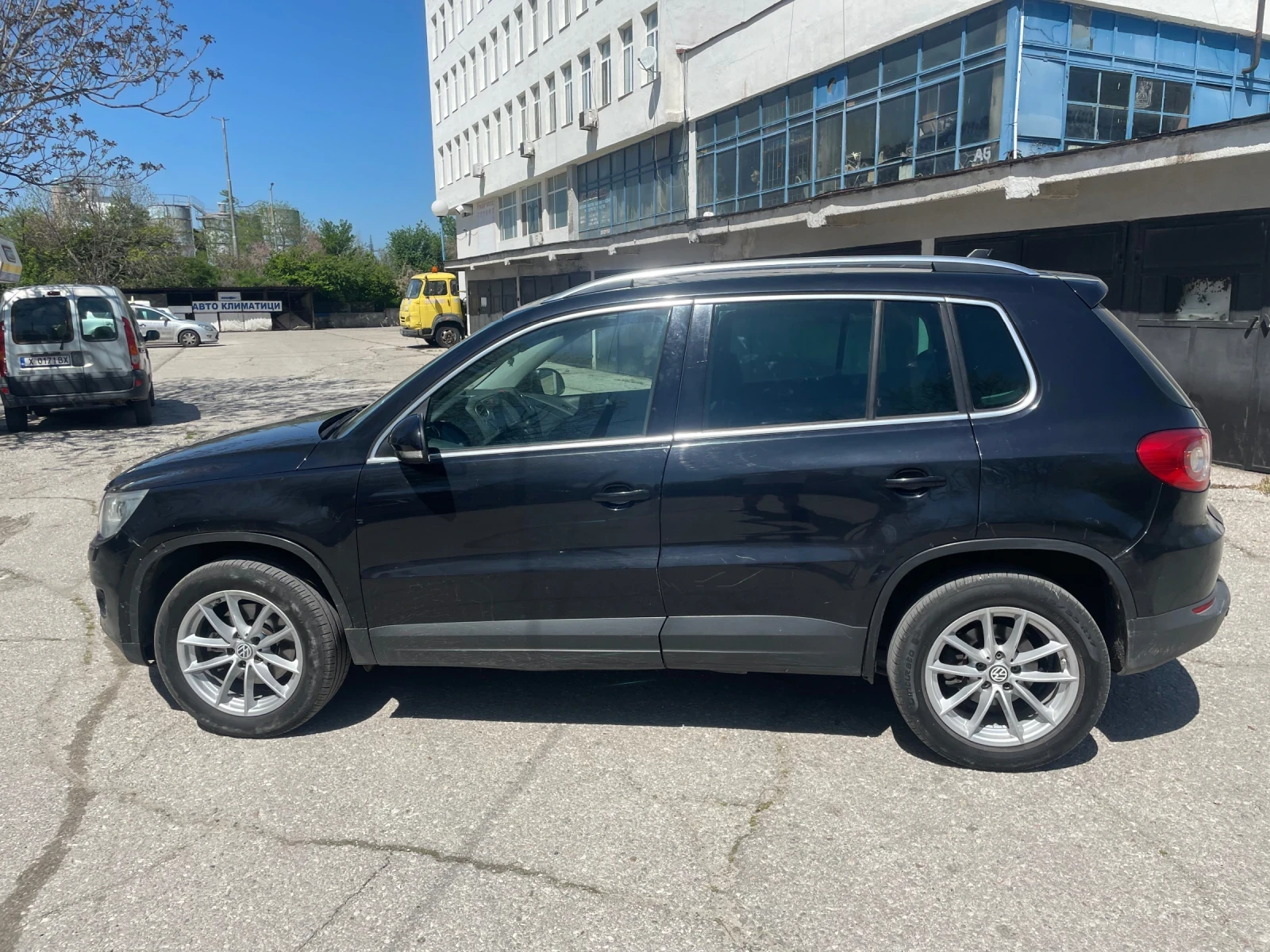 VW Tiguan 2.0 TDI 140 к.с. - изображение 5