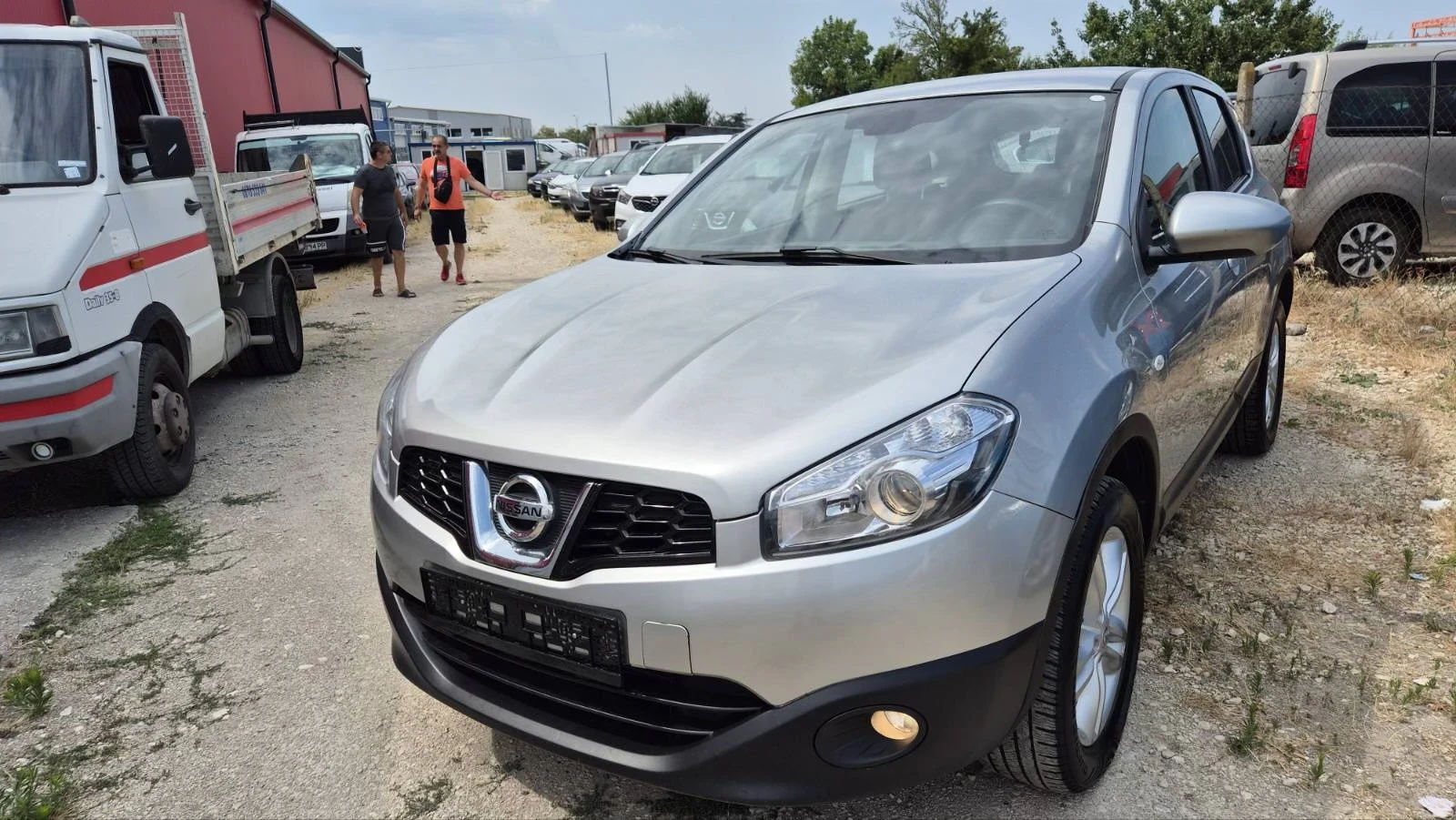 Nissan Qashqai 1.5 DCI - изображение 2