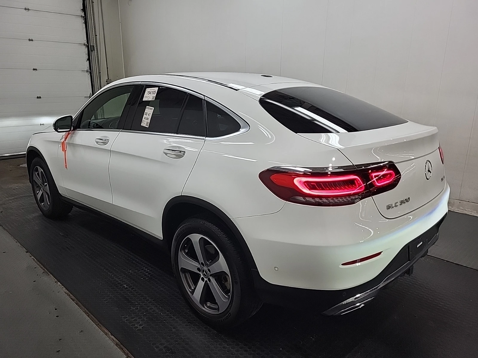 Mercedes-Benz GLC 300 COUPE 300 4MATIC - изображение 3