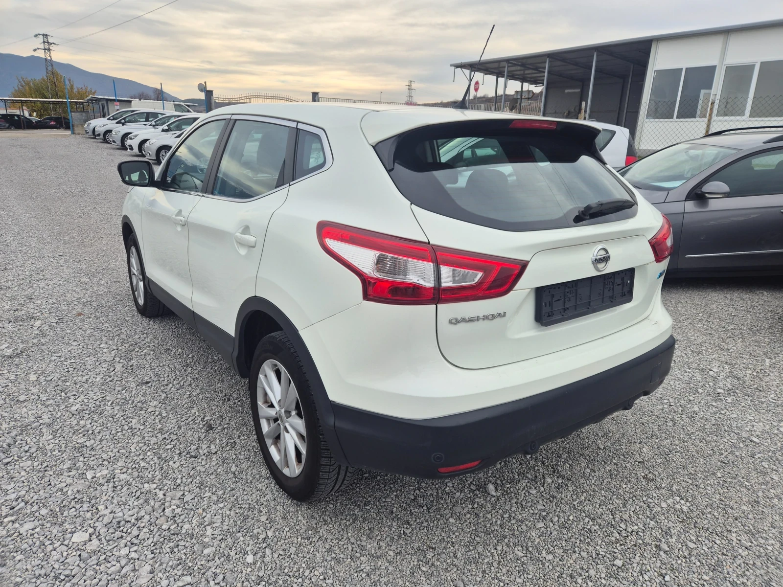 Nissan Qashqai 1.5 dci - изображение 6