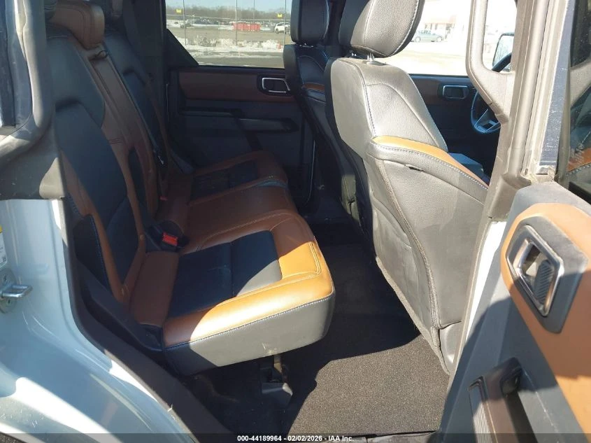 Ford Bronco 2.7l Outer Banks - изображение 8