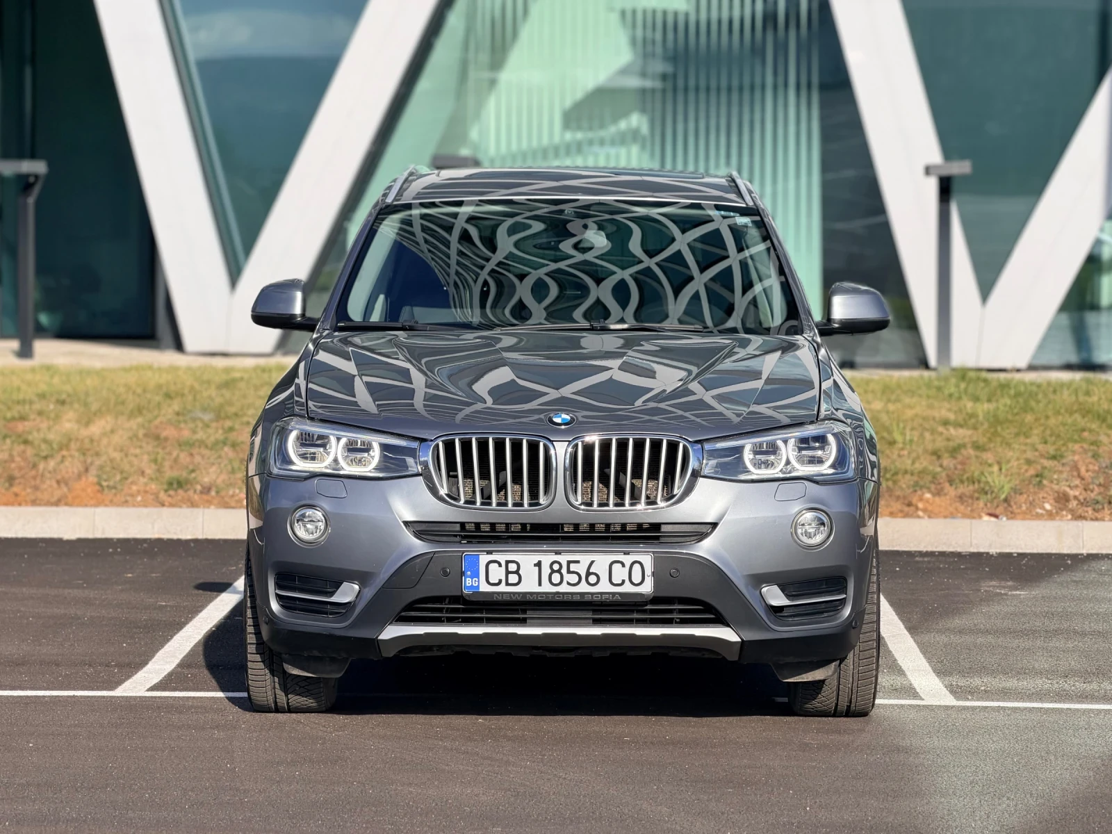 BMW X3 3.0D Обслужен лизинг Уникредит по330  на месец - изображение 2
