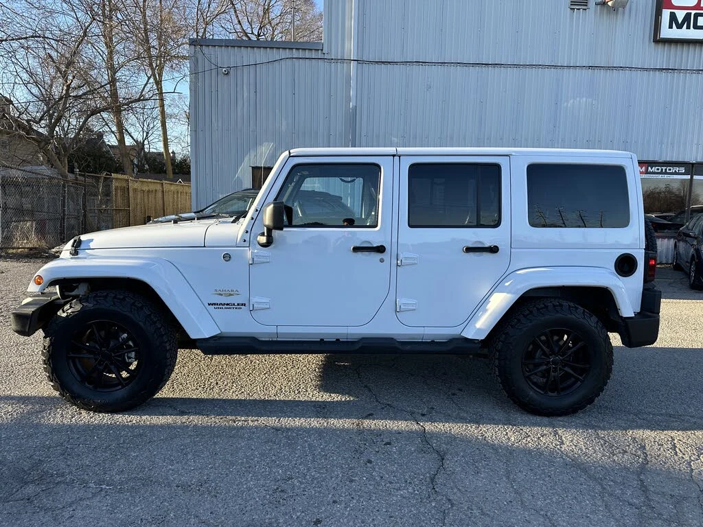 Jeep Wrangler SAHARA| ДЪЛГА БАЗА| КОЖА| V6| BRIDGESTONE| , снимка 4 - Автомобили и джипове - 53810553